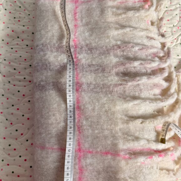 Aerie | Blanket Scarf | White/Pink/Purple | US OS - Picture 2 of 3
